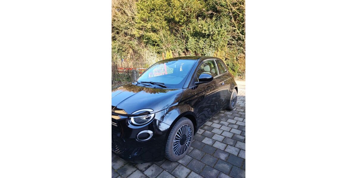 Fiat 500e 52.000 km 15.249 &euro; Illertissen 89257