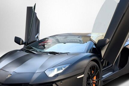 Lamborghini Aventador 33.829 km 279.850 &euro; Berlin 10777