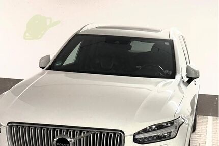Volvo XC90 229.000 km 18.200 &euro; Frankfurt 60486