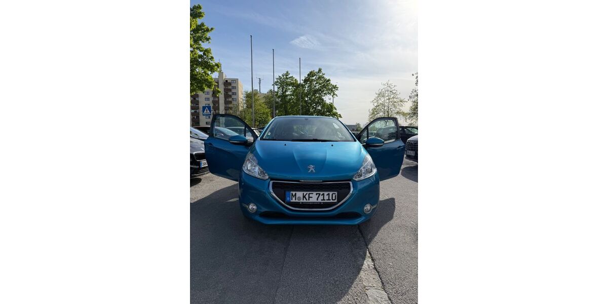 Peugeot 208 145.521 km 4.600 &euro; Karlsfeld 85757