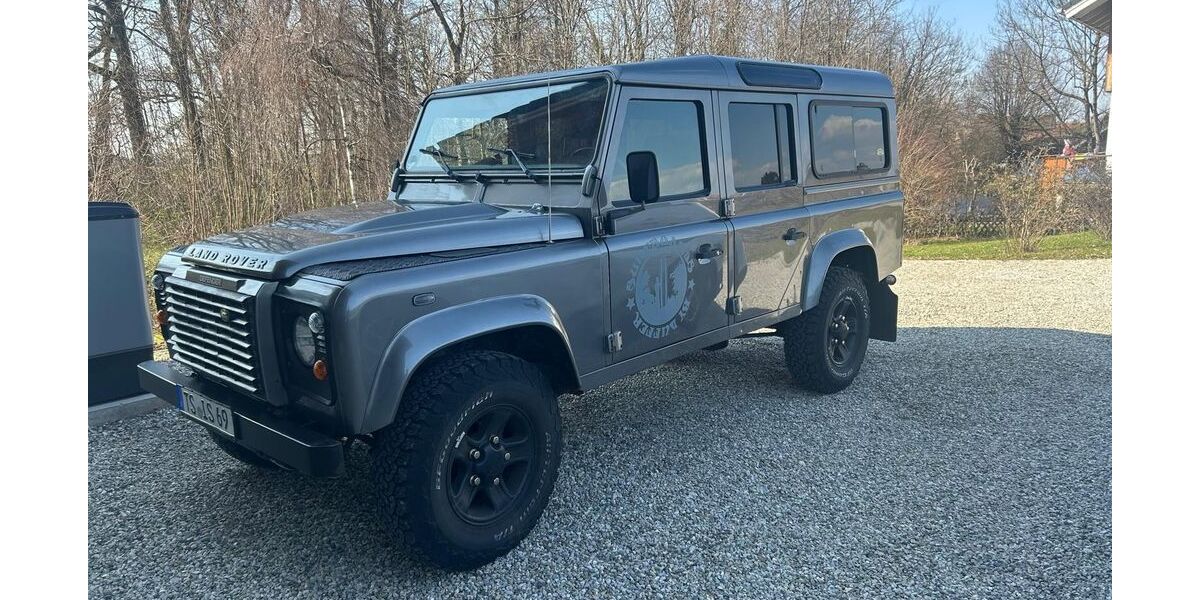 Land Rover Defender 137.592 km 32.000 &euro; Übersee 83236