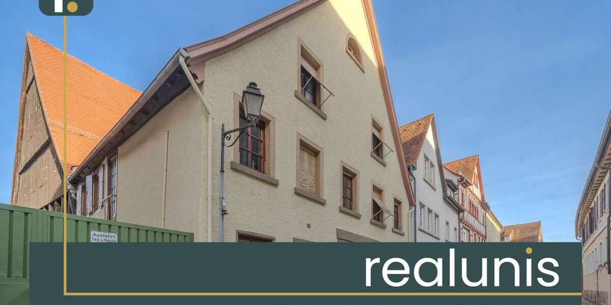 Haus zum Kaufen in Ladenburg 649.000 € 202 m² 9.5 zimmer