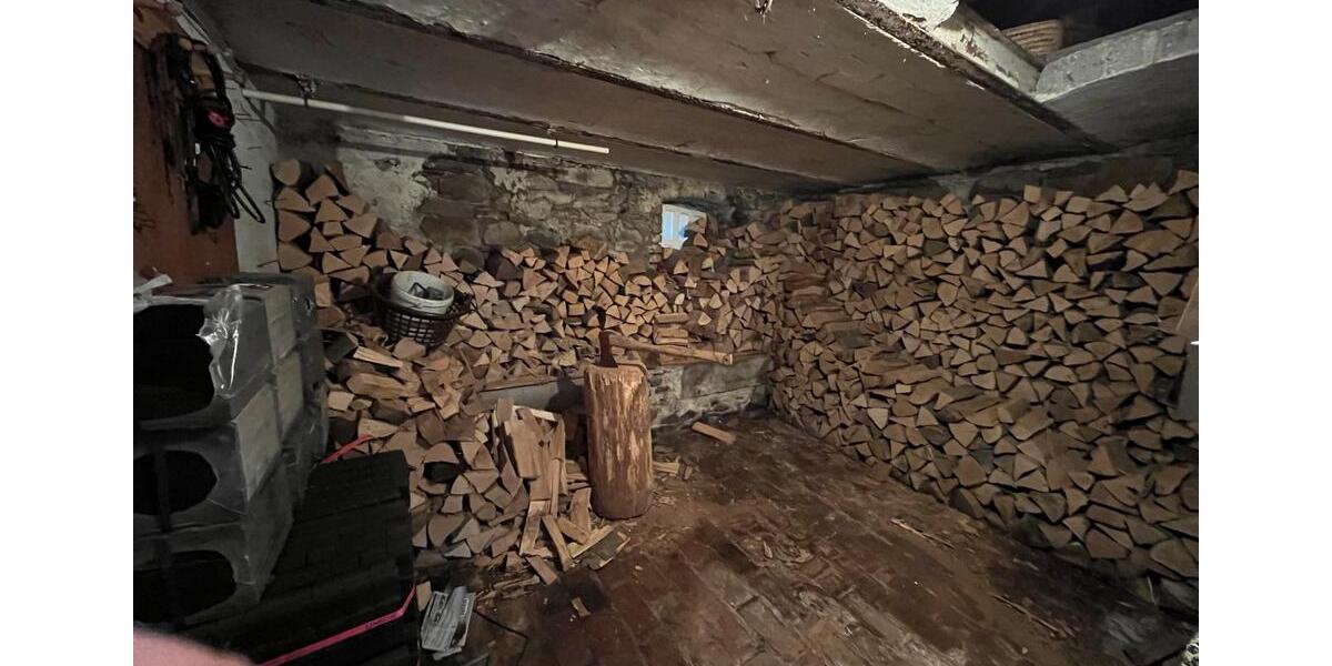 Einfamilienhaus Wettenberg - 5 Zimmer, 100 m&sup2;, 145.000&euro; | Angebot:26326490