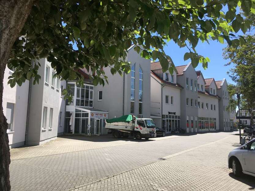 Wohnung zum Mieten in Gommern 225 € 22.49 m²