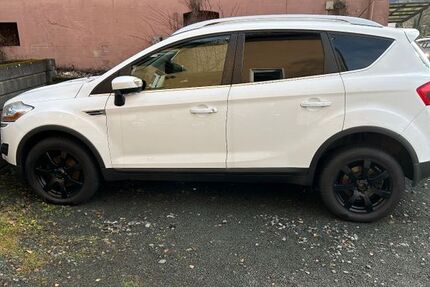 Ford Kuga 153.000 km 8.500 &euro; Gladenbach 35075