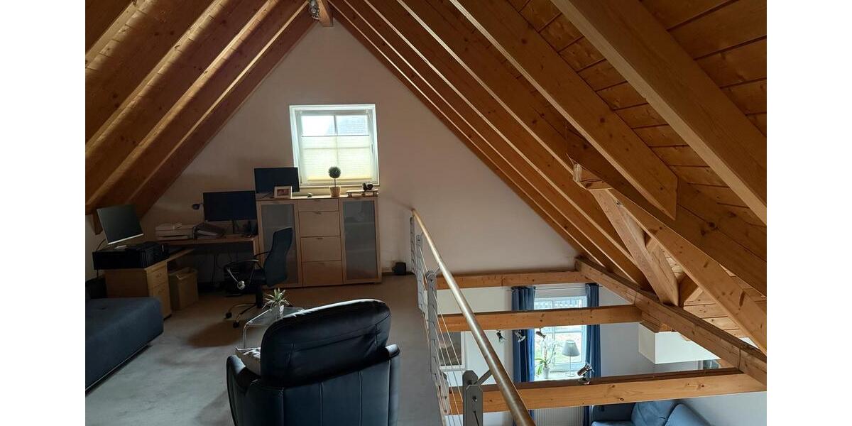 Dachgeschoßwohnung Aresing - 2.5 Zimmer, 103 m&sup2;, 360.000&euro; | Angebot:27087952