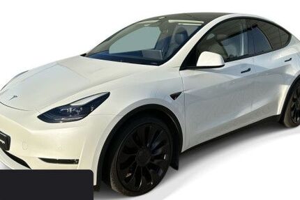 Tesla Model Y 25.206 km 43.700 € Hannover 30519