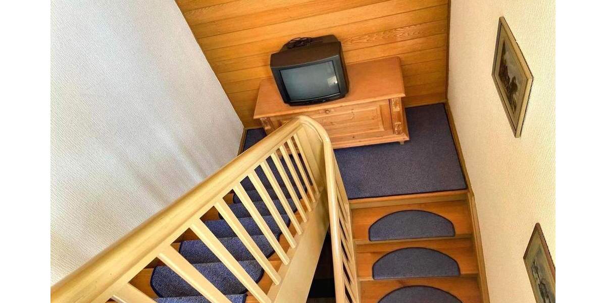 Mehrfamilienhaus, Wohnhaus Cadolzburg - 5 Zimmer, 110 m&sup2;, 385.000&euro; | Angebot:25676928