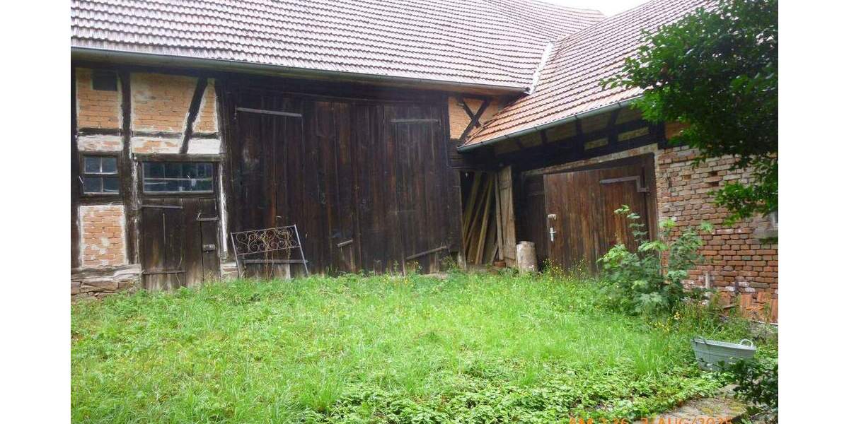 Bauernhaus, Landhaus Erbenhausen Schafhausen - 8 Zimmer, 218 m&sup2;, 86.000&euro; | Angebot:25796111