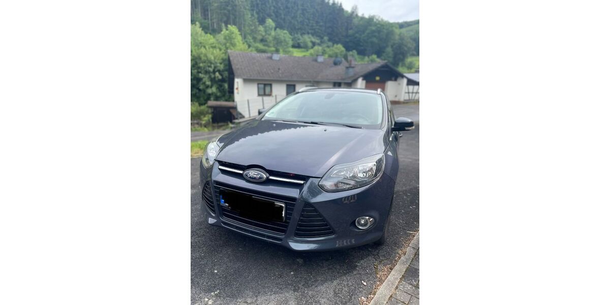 Ford Focus 115.000 km 5.500 &euro; Dümpelfeld 53520