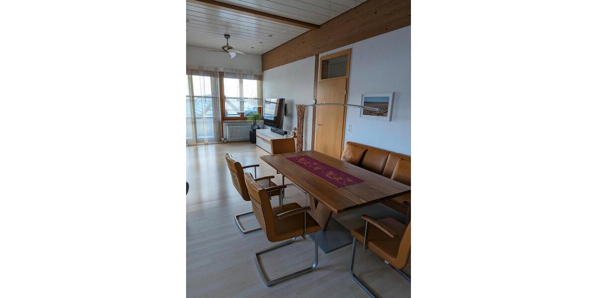 Dachgeschoßwohnung Jettingen - 3 Zimmer, 120 m&sup2;, 389.000&euro; | Angebot:24300540