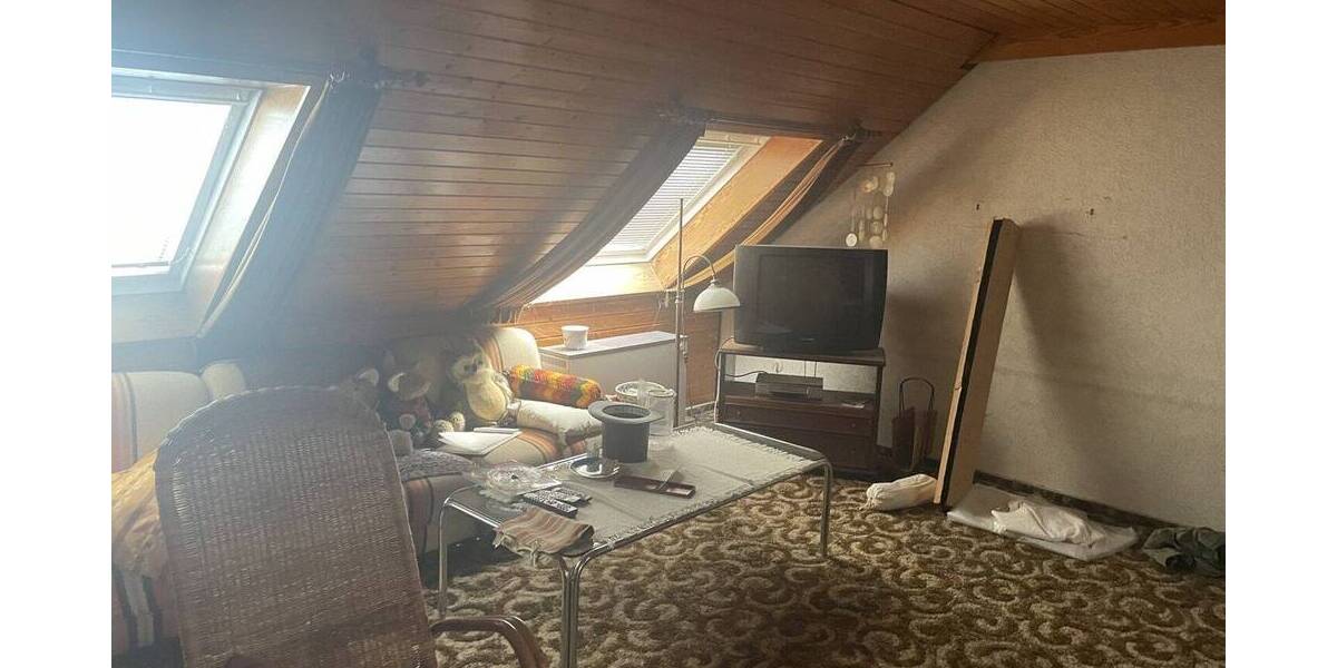 Etagenwohnung Zweibrücken - 6 Zimmer, 179 m&sup2;, 39.000&euro; | Angebot:26450188