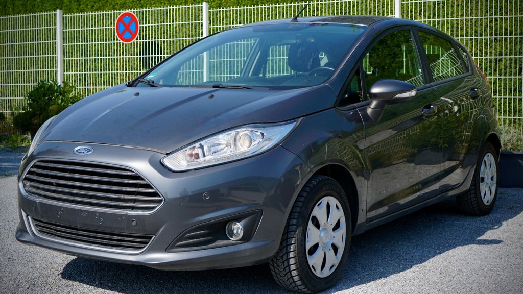 Ford Fiesta 92.300 km 6.799 &euro; Dresden 01259