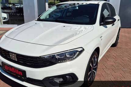 Fiat Tipo 40.400 km 17.900 &euro; Auggen 79424
