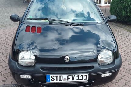 Renault Twingo 106.300 km 999 &euro; Fredenbeck 21717