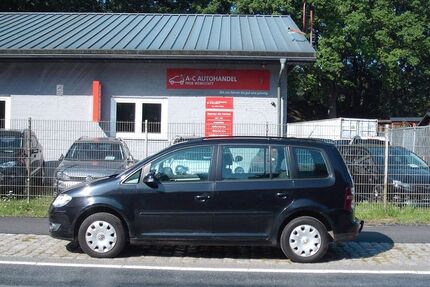 VW Touran 331.399 km 1.999 &euro; Loxstedt-Hahnenknoop 27612