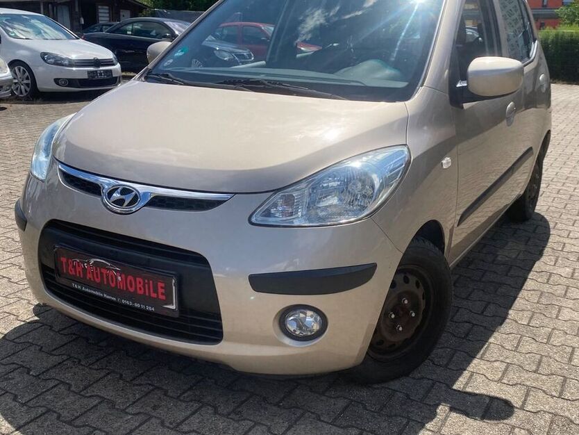 i10