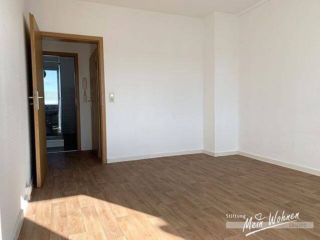 Etagenwohnung Bad Dürrenberg - 4 Zimmer, 76 m&sup2;, 490&euro; | Angebot:26879010