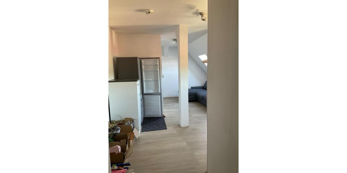 Dachgeschoßwohnung Schleusingen - 2 Zimmer, 46 m&sup2;, 470&euro; | Angebot:25350940