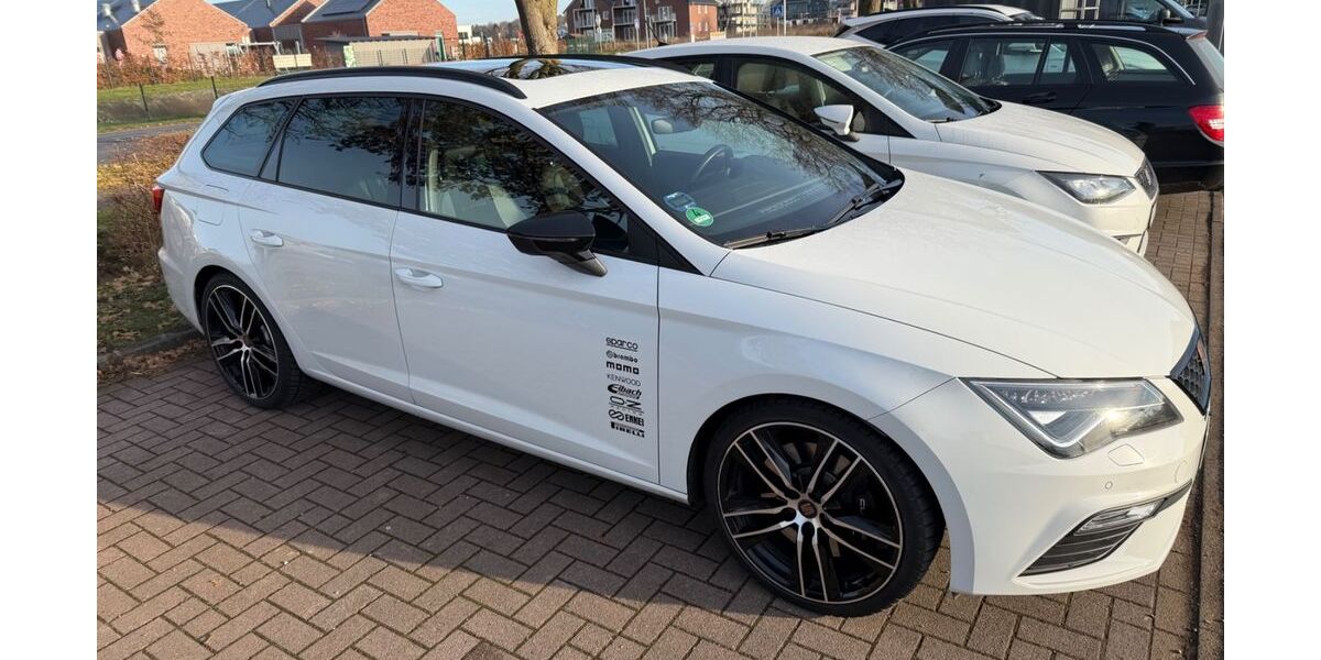 Seat Leon 100.000 km 20.000 &euro; Bremerhaven 27470