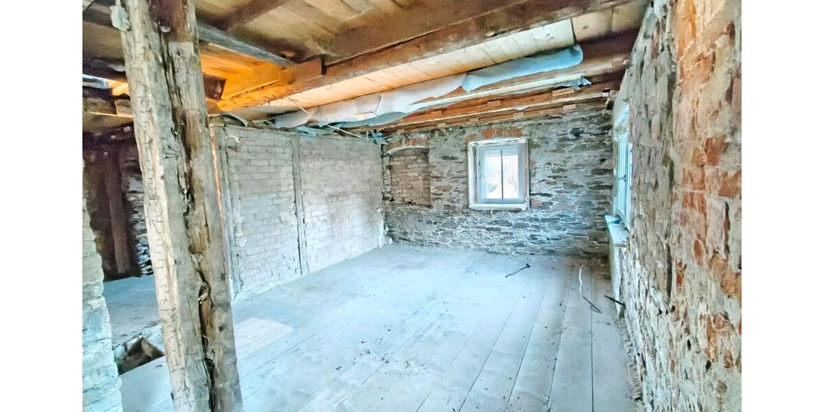 Einfamilienhaus Brand-Erbisdorf Erbisdorf - 7 Zimmer, 170 m&sup2;, 145.000&euro; | Angebot:26504889