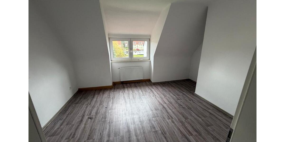 Dachgeschoßwohnung Krayenberggemeinde - 3 Zimmer, 55 m&sup2;, 575&euro; | Angebot:26237875