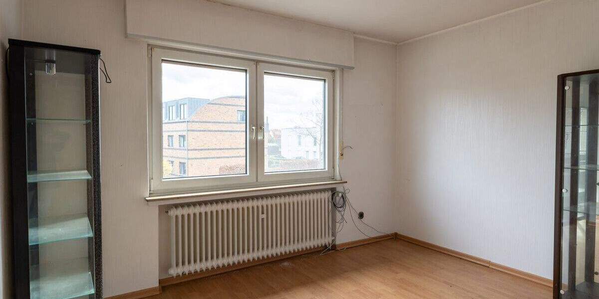 Mehrfamilienhaus, Wohnhaus Delmenhorst Stickgras/Annenriede - 6 Zimmer, 200 m&sup2;, 418.000&euro; | Angebot:25700085