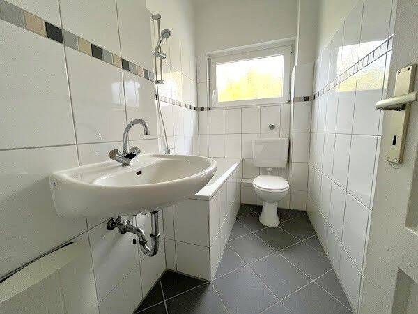 Etagenwohnung Essen Vogelheim - 2 Zimmer, 53 m&sup2;, 459&euro; | Angebot:26842128