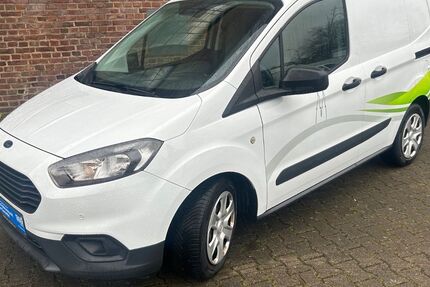 Ford Transit 106.992 km 8.690 &euro; Köln 51069