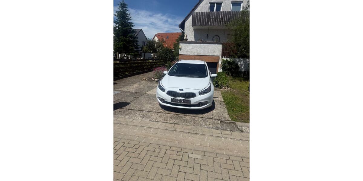 Kia ceed Sportswagon 201.000 km 5.999 &euro; Sehnde 31319