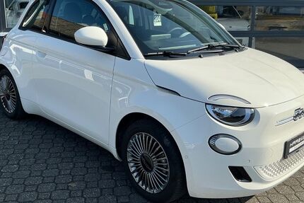 Fiat 500e 13.143 km 20.790 &euro; Eckental 90542