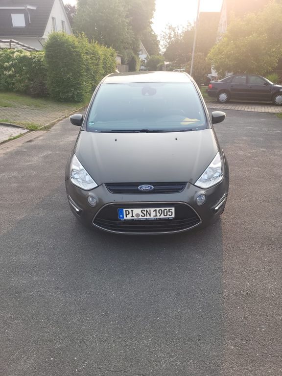 Ford S-Max 302.250 km 6.290 € Schenefeld 22869