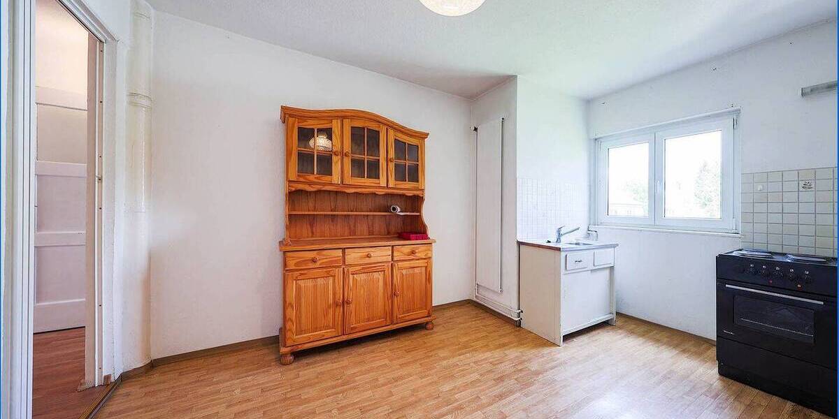Einfamilienhaus Singen - 7 Zimmer, 240 m&sup2;, 695.000&euro; | Angebot:26364115
