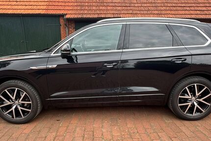 VW Touareg 137.000 km 36.900 &euro; Stuhr 28816