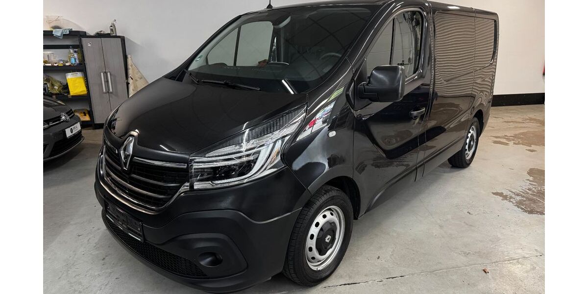 Renault Trafic 85.000 km 14.990 &euro; Much 53804