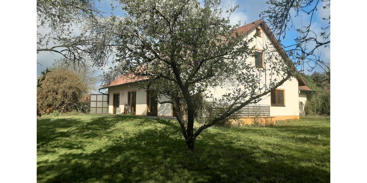 Einfamilienhaus Flachslanden - 7 Zimmer, 140 m&sup2;, 1.400&euro; | Angebot:26227868