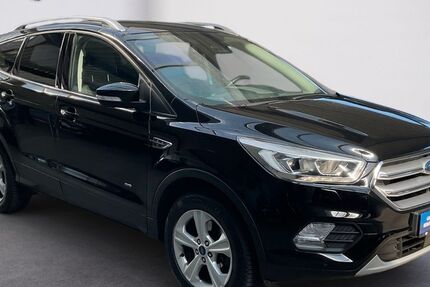 Ford Kuga 144.239 km 13.990 &euro; Husum 25813