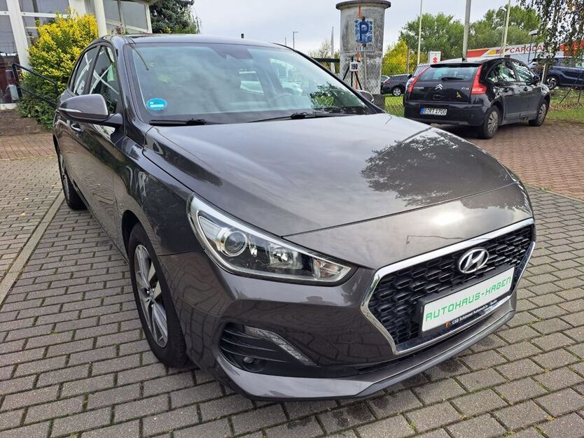 i30