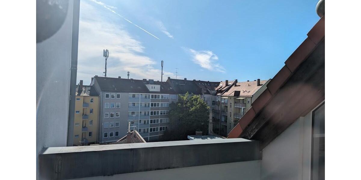 Dachgeschoßwohnung Nürnberg Hasenbuck - 3 Zimmer, 102 m&sup2;, 409.000&euro; | Angebot:26355393