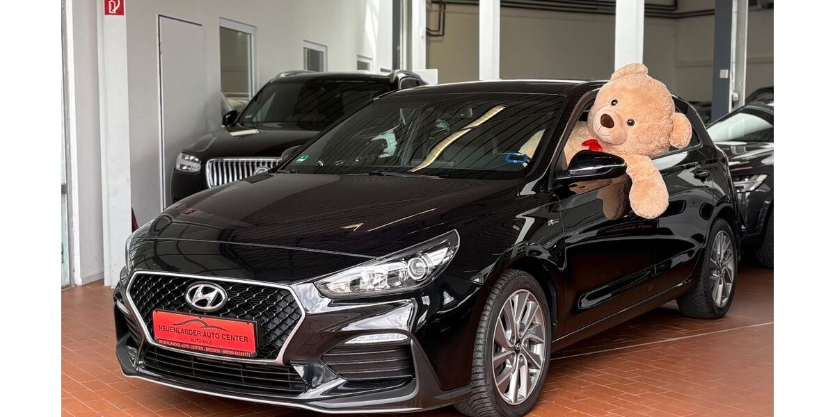 Hyundai i30 48.500 km 16.499 &euro; Bremen 28199