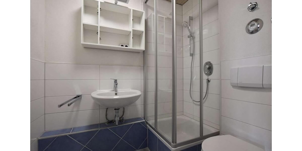 Dachgeschoßwohnung Leinfelden-Echterdingen Echterdingen - 1.5 Zimmer, 40 m&sup2;, 650&euro; | Angebot:25992434