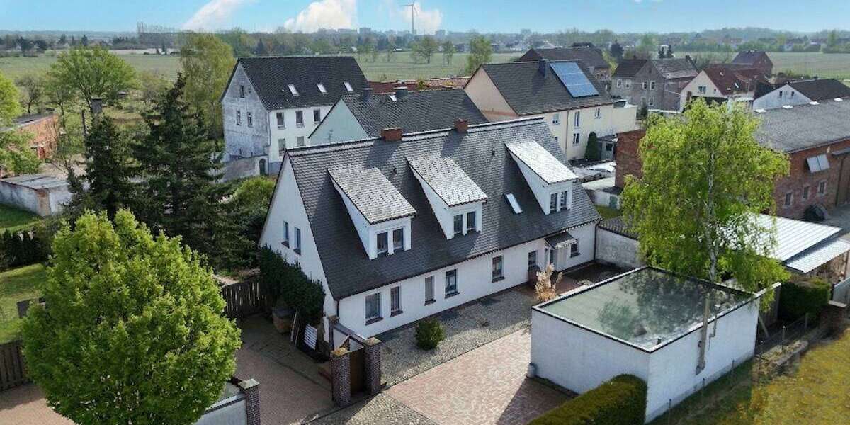 Einfamilienhaus Weißandt-Gölzau Gölzau - 8 Zimmer, 234 m&sup2;, 499.000&euro; | Angebot:26016985