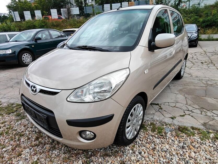 i10