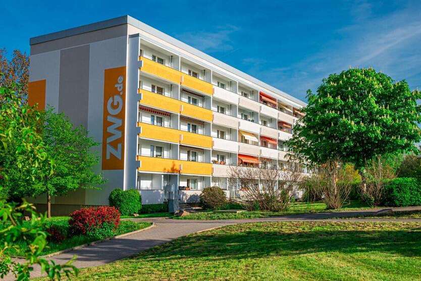 Wohnung zum Mieten in Zwickau 330,50 € 57 m²
