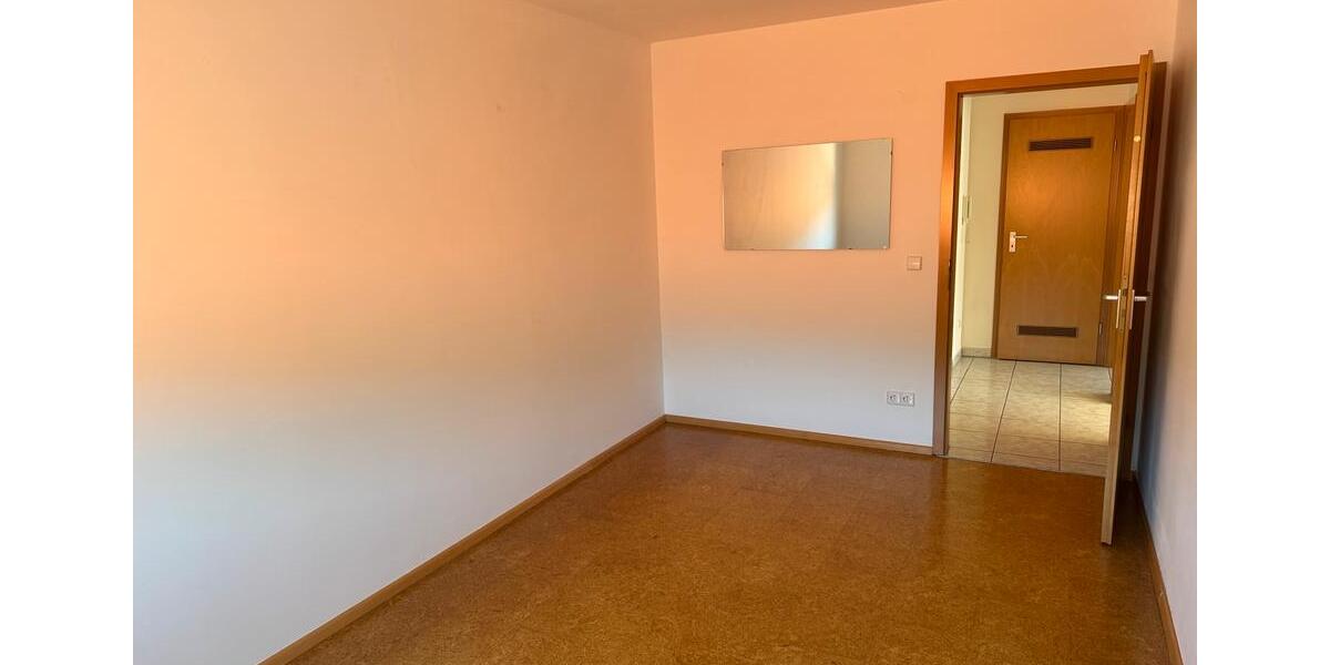 Etagenwohnung Burladingen - 4.5 Zimmer, 90 m&sup2;, 1.280&euro; | Angebot:26133493