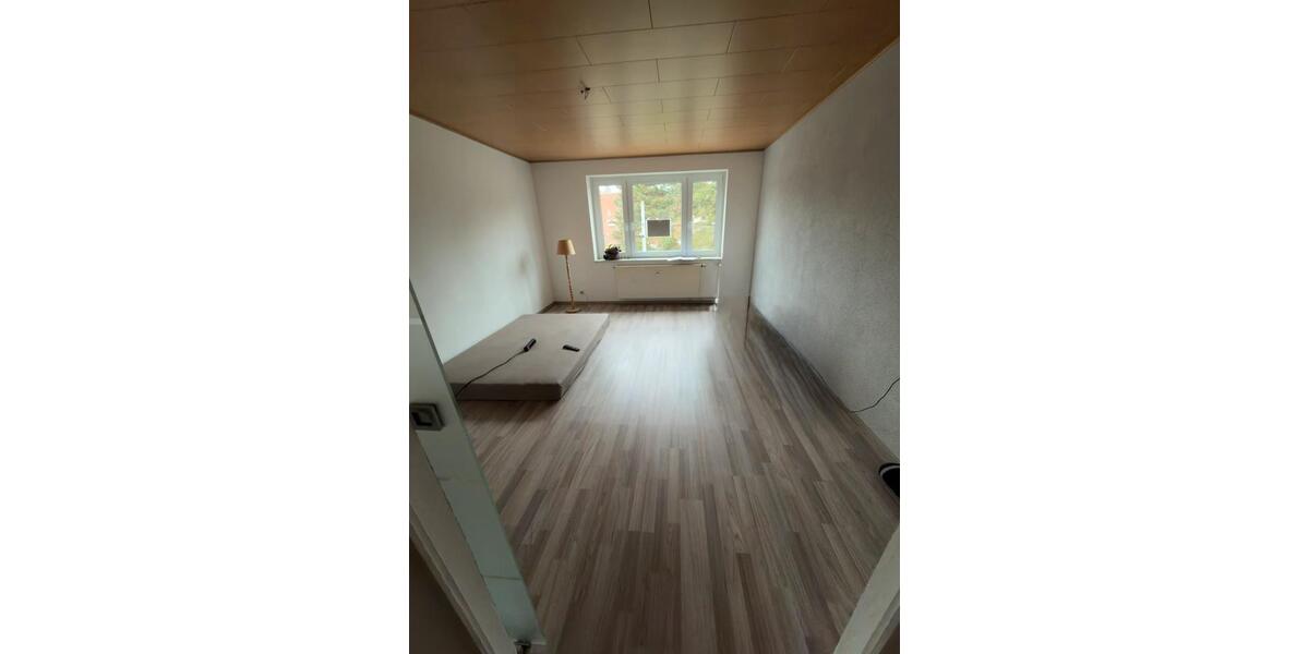 Etagenwohnung Markneukirchen - 3 Zimmer, 56 m&sup2;, 290&euro; | Angebot:25397183