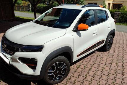 Dacia Spring 29.200 km 9.900 &euro; Muldenhammer 08262