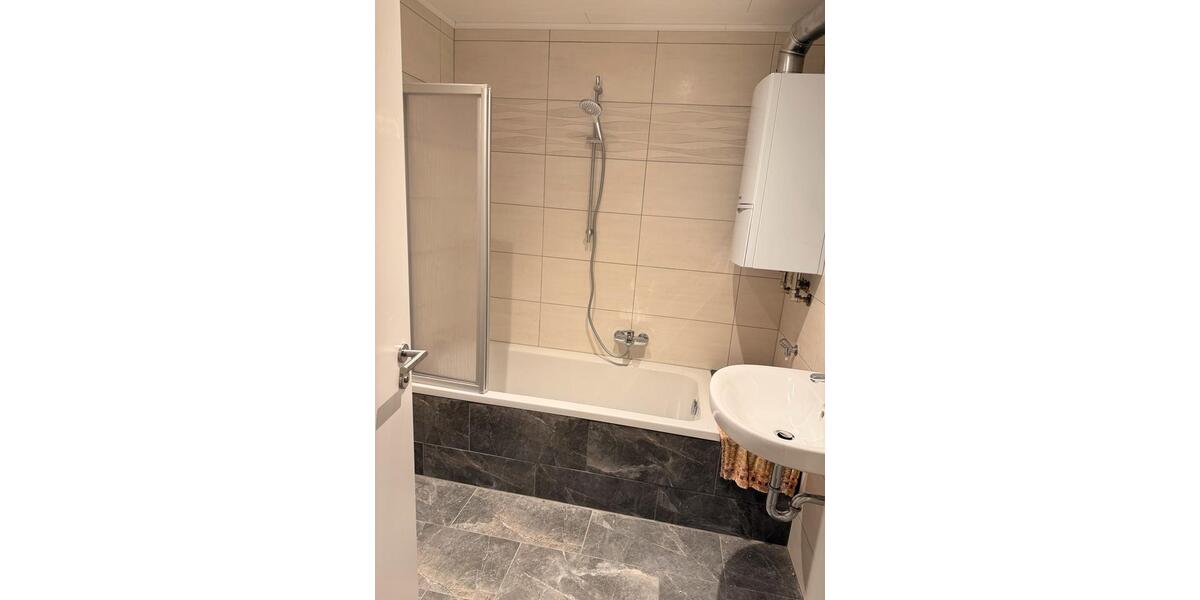 Etagenwohnung Schweinfurt Gartenstadt - 3 Zimmer, 63 m&sup2;, 995&euro; | Angebot:26697452