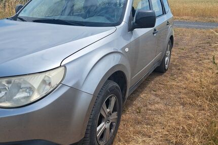 Subaru Forester 311.800 km 2.987 &euro; neunkirchen 57290