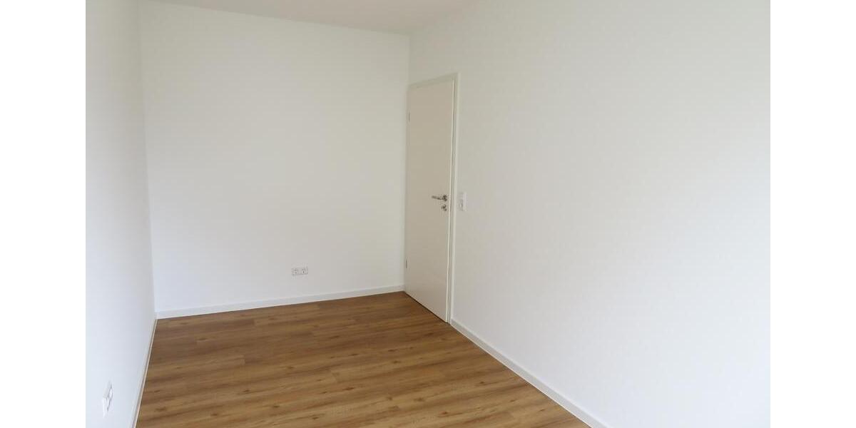 Hochparterre Hetzerath - 4 Zimmer, 104 m&sup2;, 1.050&euro; | Angebot:26625014